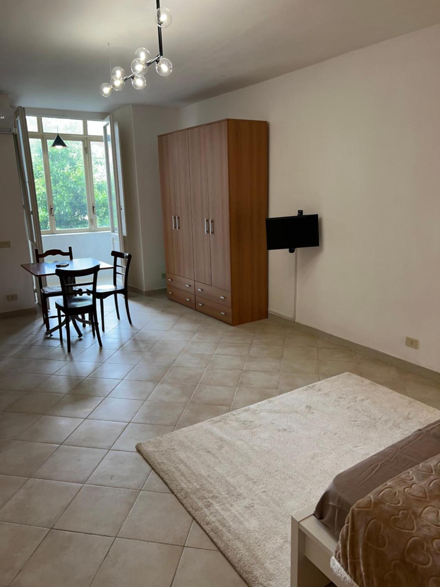 Apartment House Tribunali 197 Naples